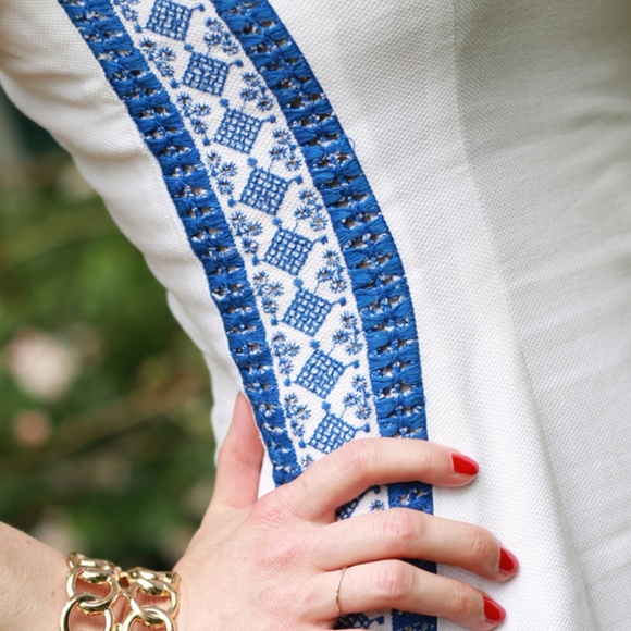 VINTAGE White Dress with Blue Embroidery - Picture 2 of 7